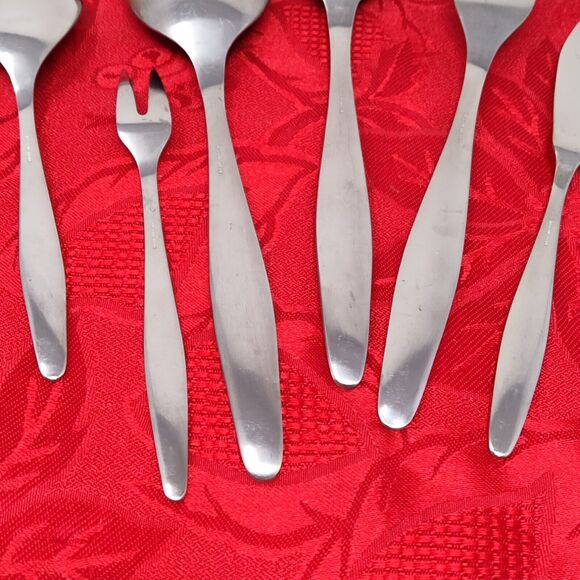 6 Stainless Steel Serving Pieces Floret by Easterling Tuscan Ware Flatware - Picture 9 of 12
